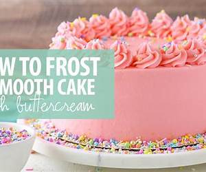 Smooth Buttercream Cake Frosting: A step-by-step visual ebook with 30 minutes of video tutorials